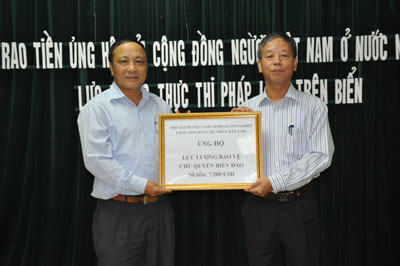 Expatriates in Laos support Vietnamese forces protecting nation’s sovereignty over sea and islands